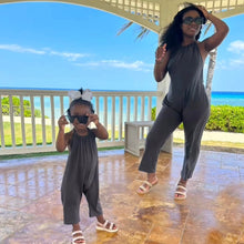 Carica l'immagine nel visualizzatore di Gallery, Slouch Jumpsuit Mom&Me - Blowout Sale - 1